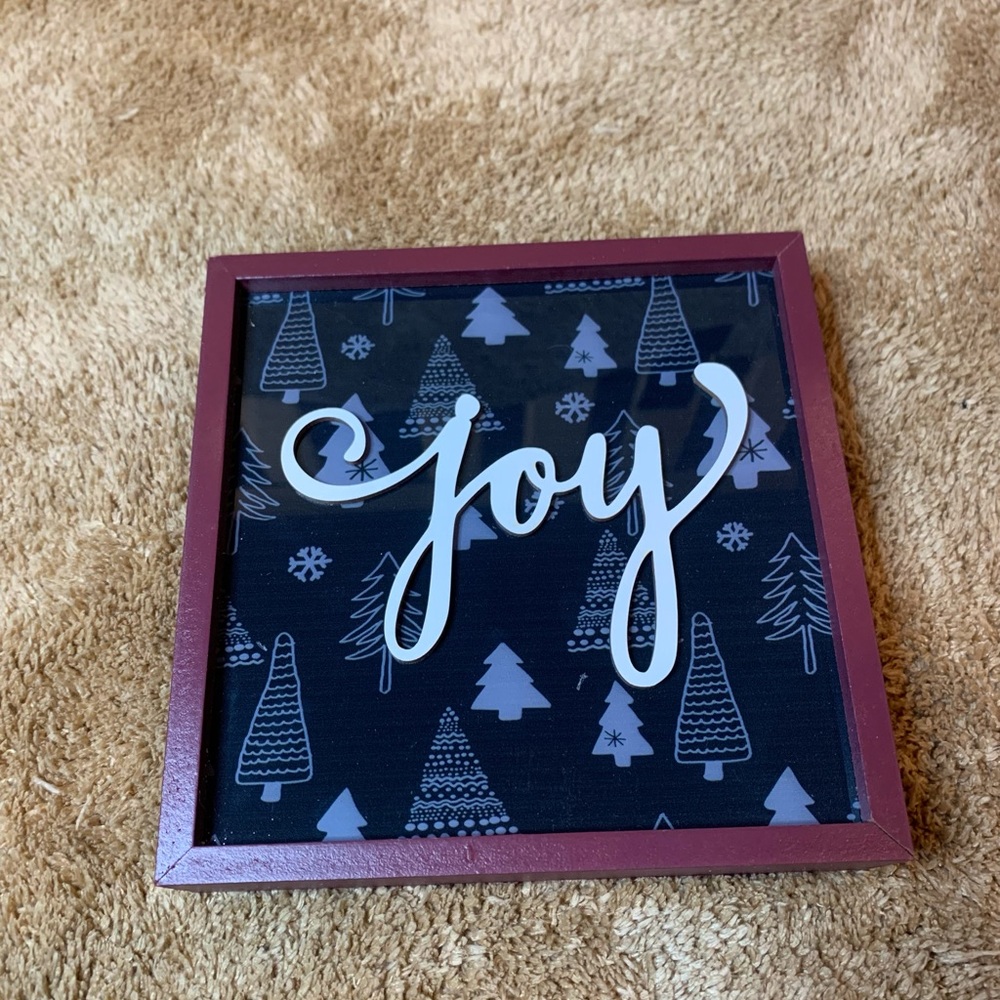 Holiday “joy” decor